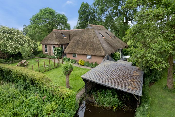 Foto 4 van Langesteeg 10