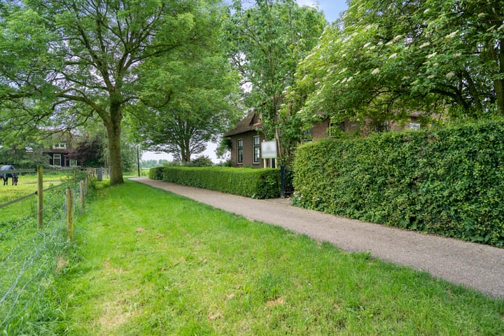 Foto 23 van Langesteeg 10