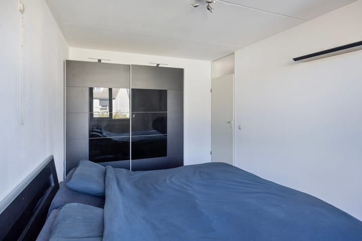 Photo 15 of Ekster 5