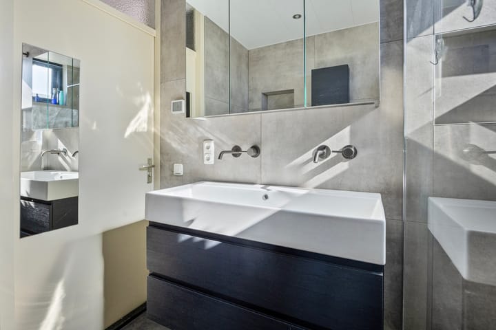 Photo 20 of Ekster 5