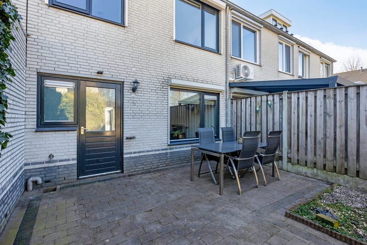 Photo 27 of Ekster 5