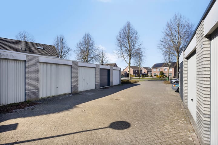 Photo 30 of Ekster 5