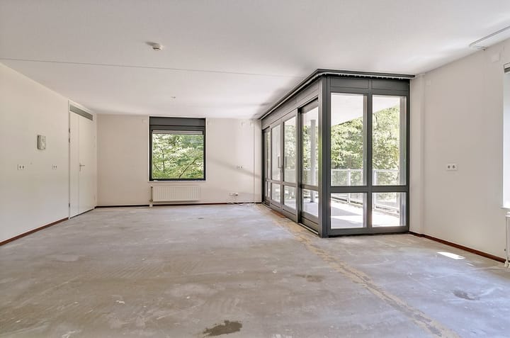 Foto 10 van Paviljoenplein 8