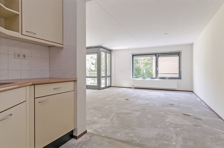 Foto 12 van Paviljoenplein 8