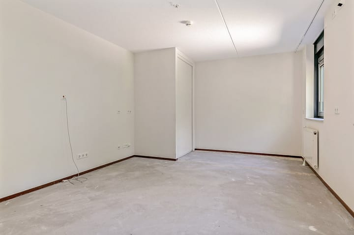 Foto 14 van Paviljoenplein 8