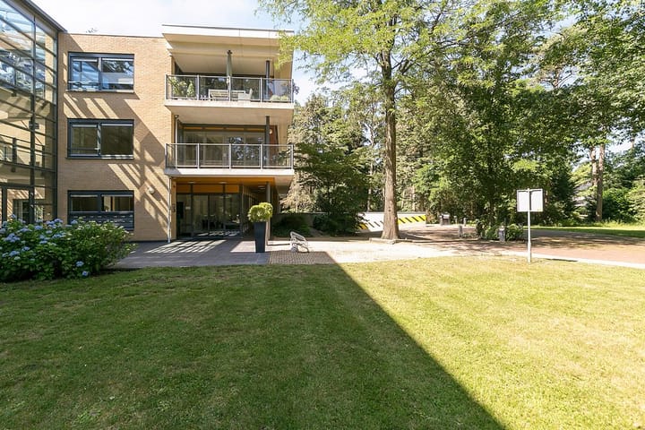 Foto 25 van Paviljoenplein 8