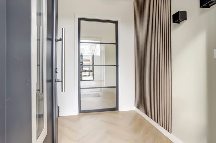 Foto 3 van Van Spreeuwelstraat 13