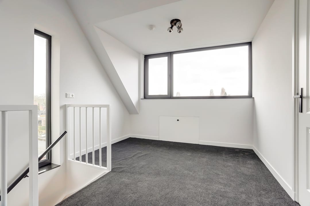 Foto 28 van Van Spreeuwelstraat 13