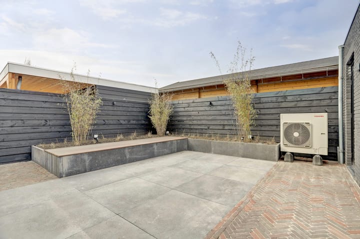 Foto 34 van Van Spreeuwelstraat 13