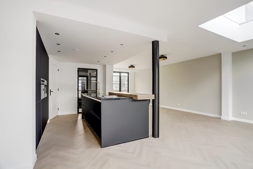 Foto 11 van Van Spreeuwelstraat 15