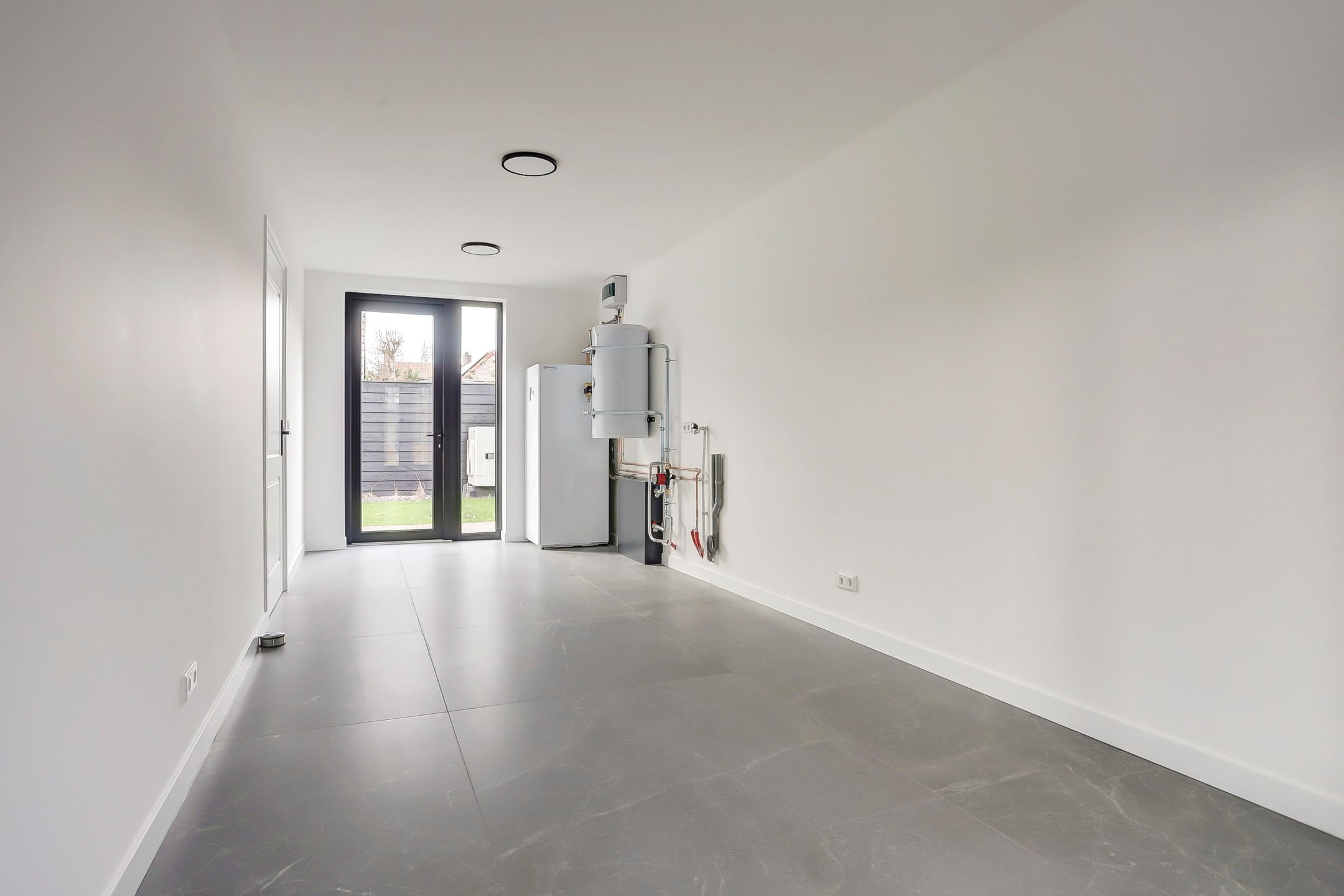 Foto 15 van Van Spreeuwelstraat 15