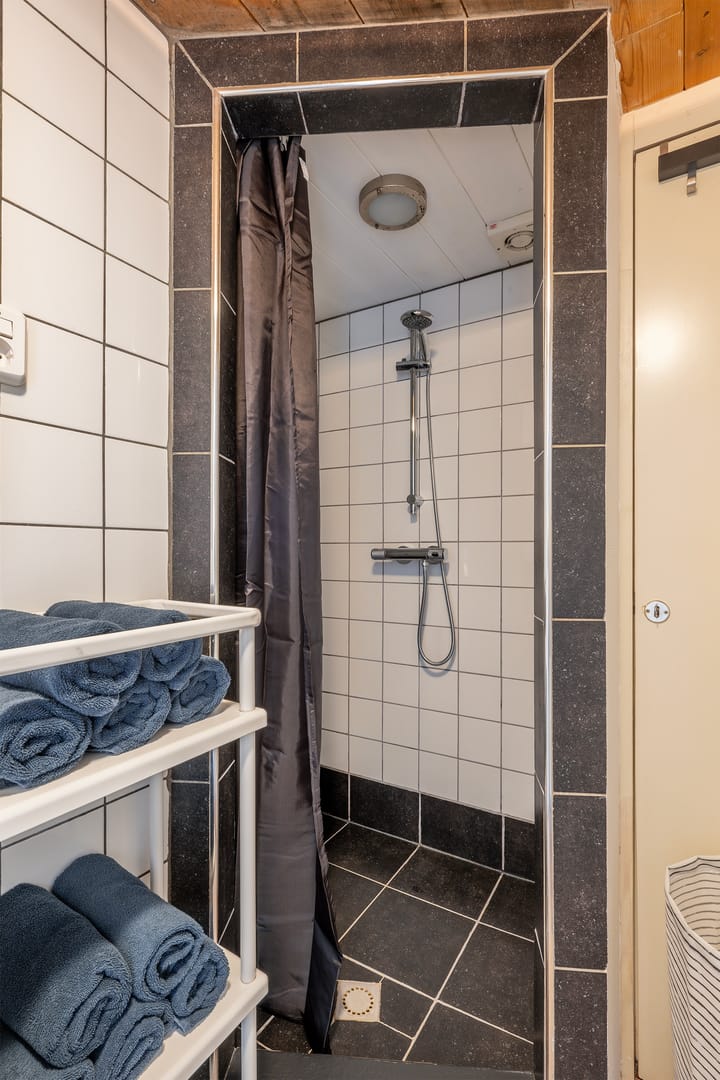 Photo 29 of Oosterstraat 34