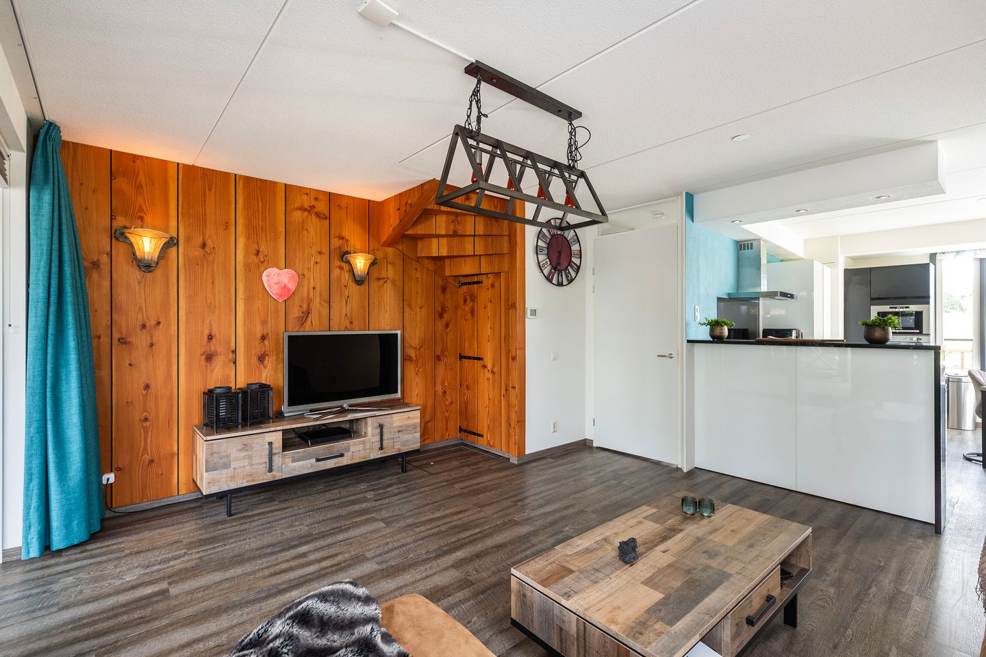 Foto 10 van Paasloostraat 116