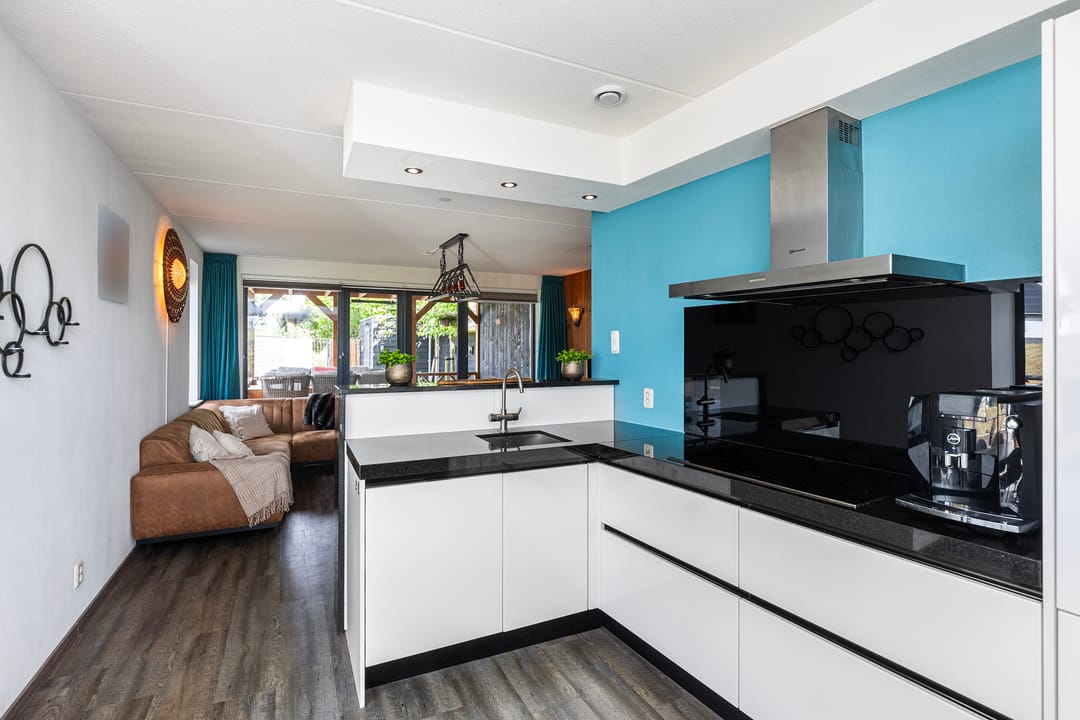 Foto 13 van Paasloostraat 116