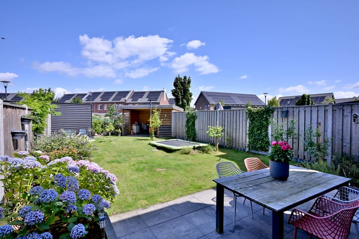 Foto 33 van Johan Roebersstraat 58