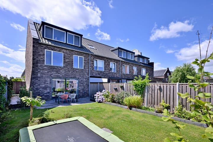 Foto 40 van Johan Roebersstraat 58