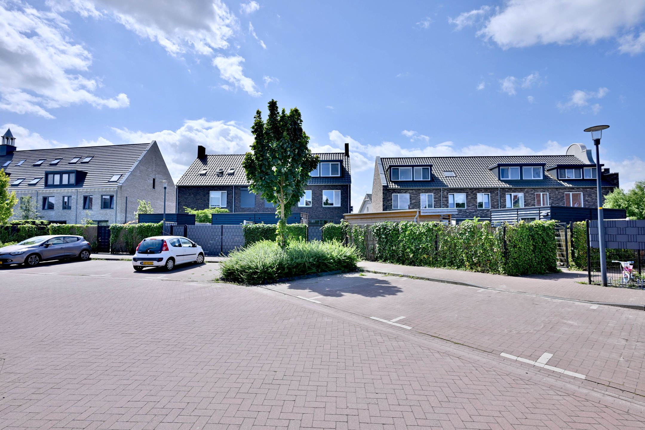 Foto 42 van Johan Roebersstraat 58