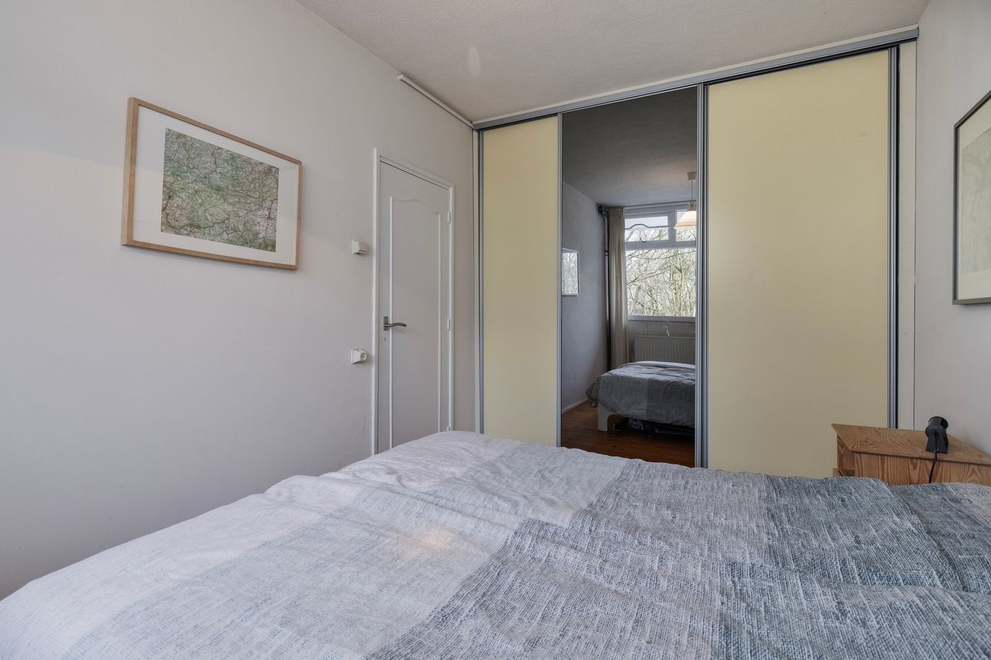 Foto 10 van Anna van Burenlaan 88