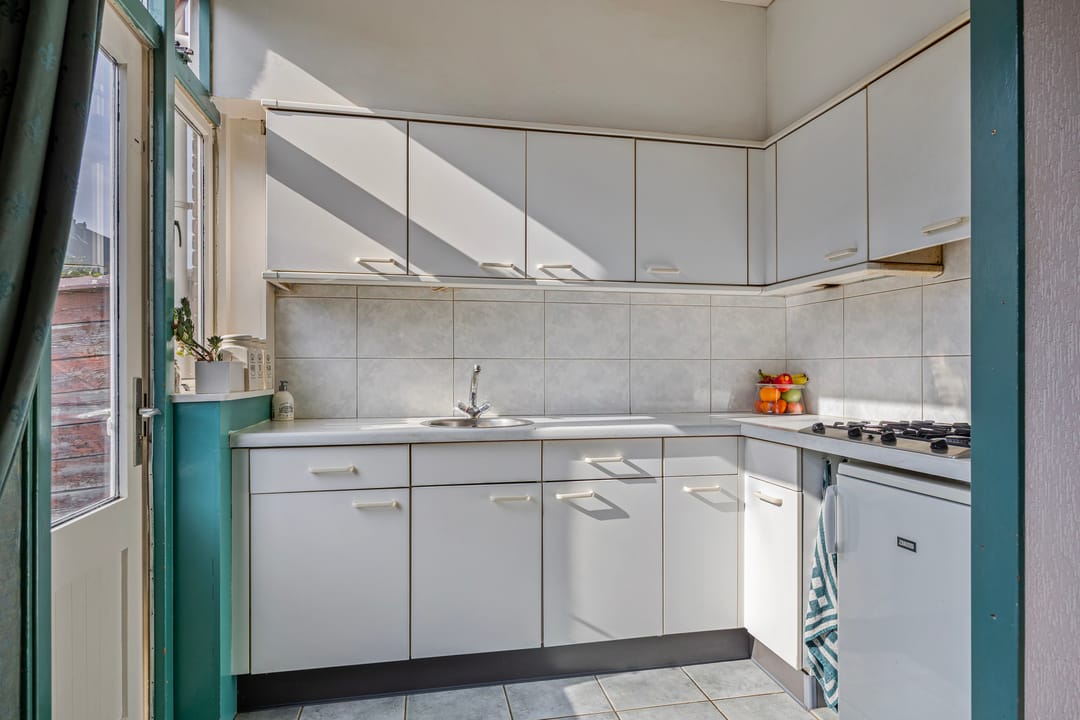 Photo 8 of Burgemeester Ter Laanstraat 86