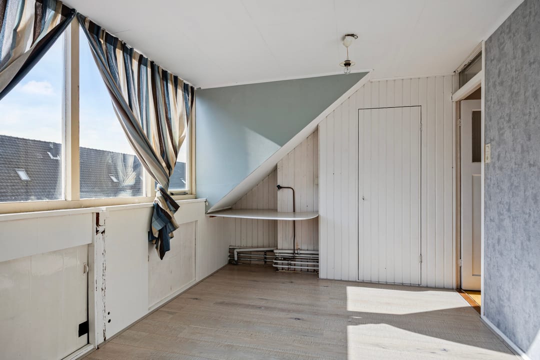 Photo 22 of Burgemeester Ter Laanstraat 86