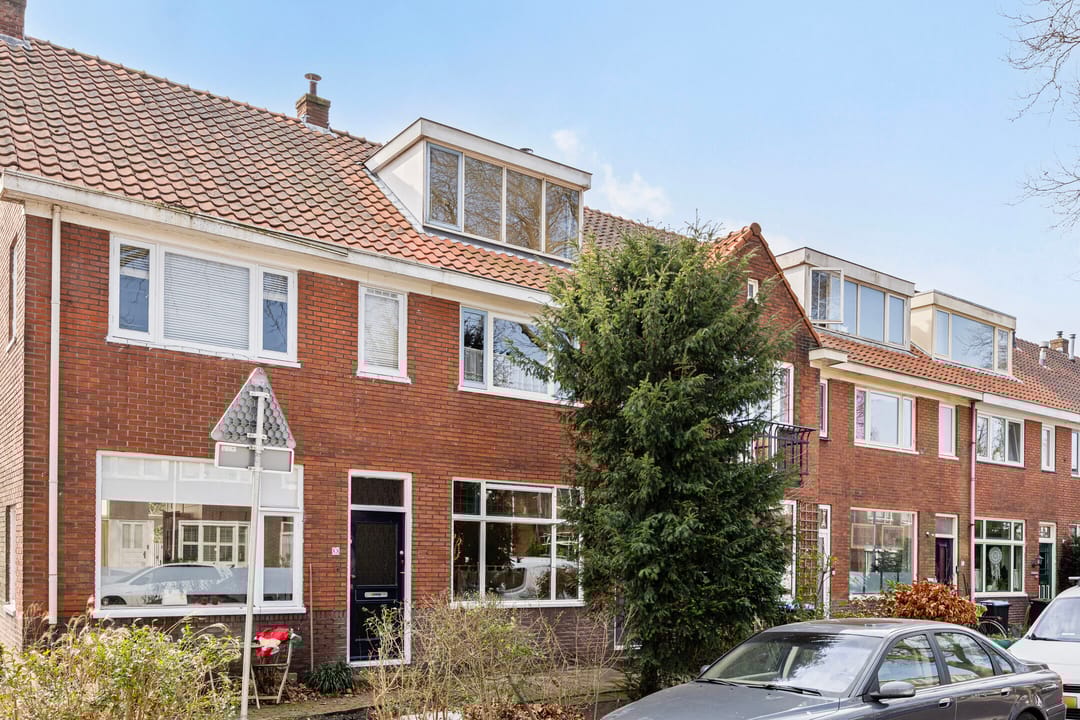 Photo 28 of Burgemeester Ter Laanstraat 86