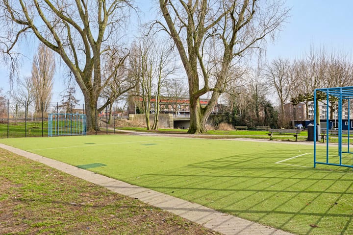 Foto 32 van Burgemeester Ter Laanstraat 86