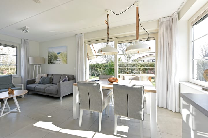 Foto 2 van Zeedijk 24-586