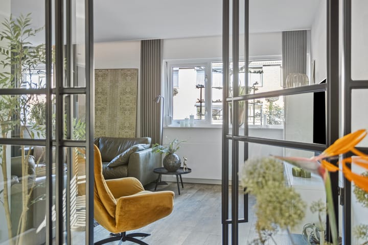 Foto 9 van Saturnus 15