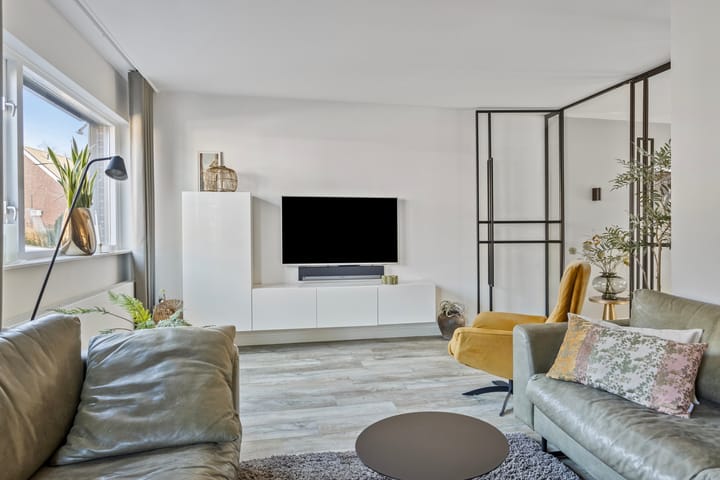 Foto 12 van Saturnus 15