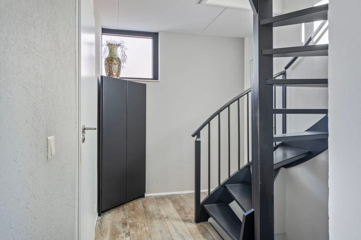 Foto 24 van Saturnus 15