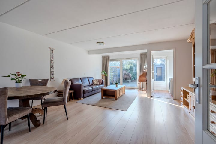 Foto 12 van Alexander Dubcekweg 115