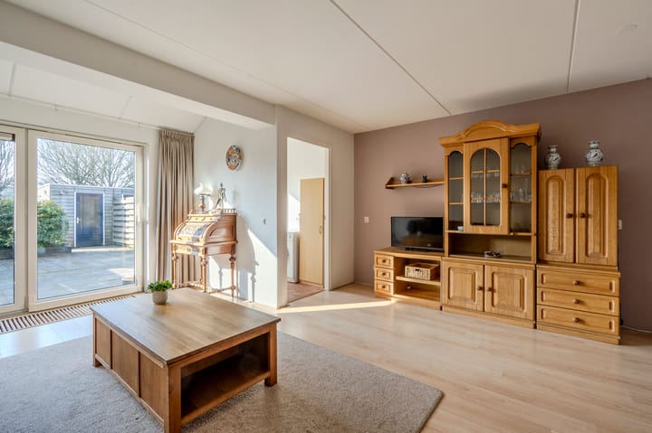 Foto 18 van Alexander Dubcekweg 115