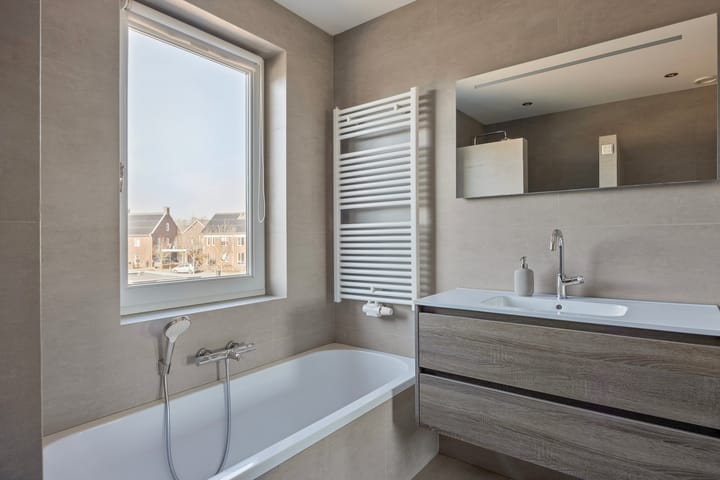 Photo 18 of Vloetheuvel 26