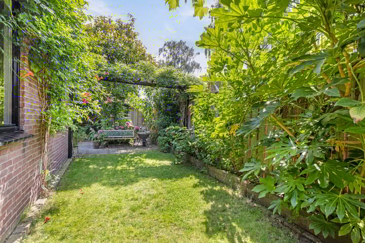 Foto 44 van Hazelaarweg 17