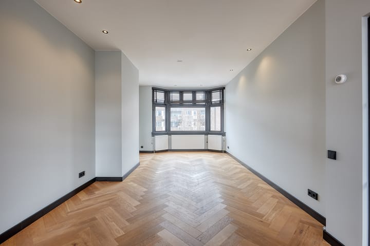 Foto 5 van Perziklaan 50