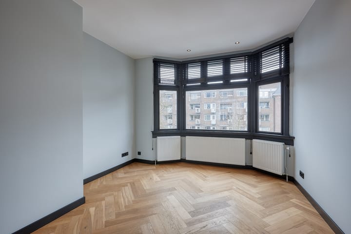 Foto 6 van Perziklaan 50