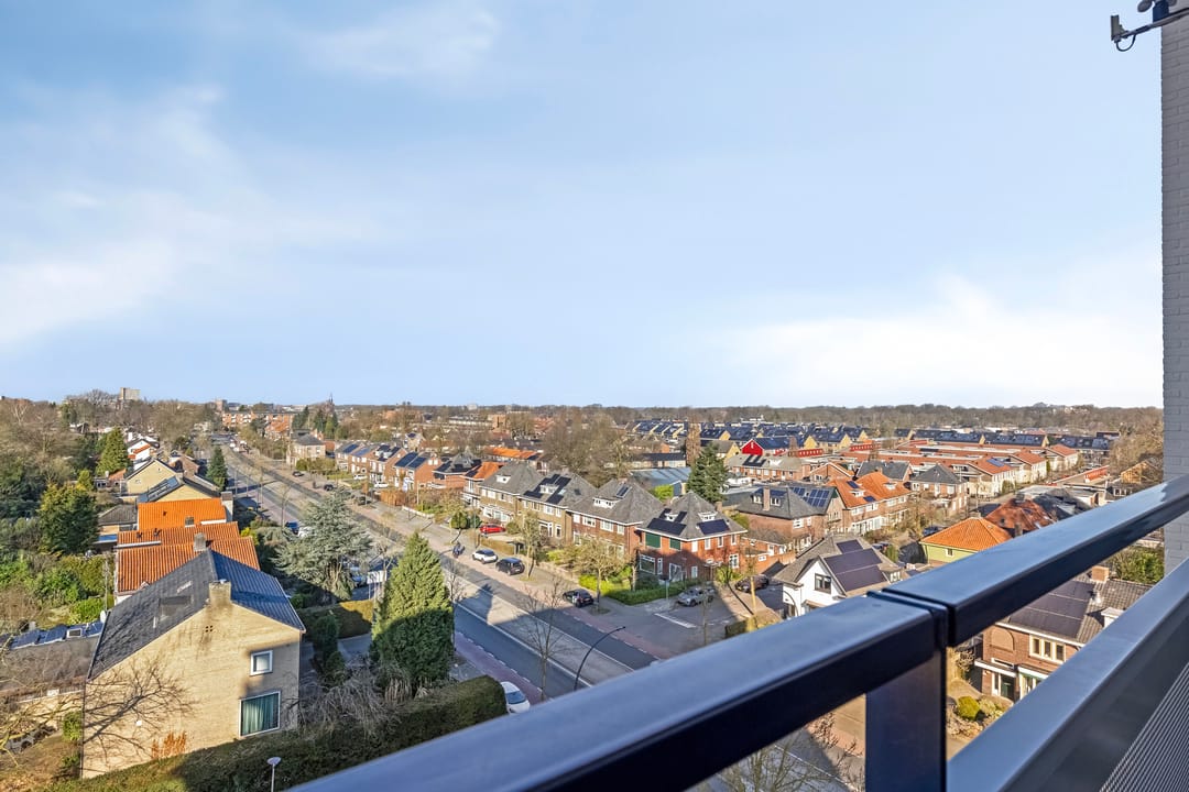 Photo 16 of Gronausestraat 192