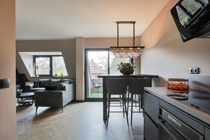 Foto 15 van van Lyndenlaan 17