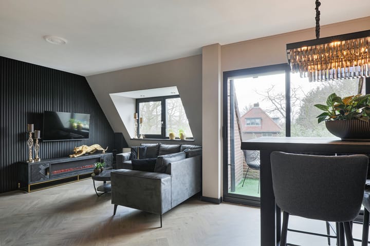 Foto 16 van van Lyndenlaan 17