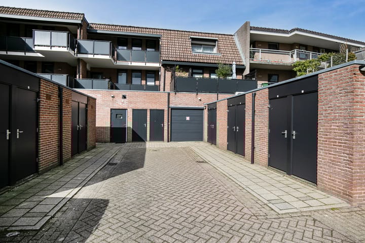 Foto 31 van van Lyndenlaan 17