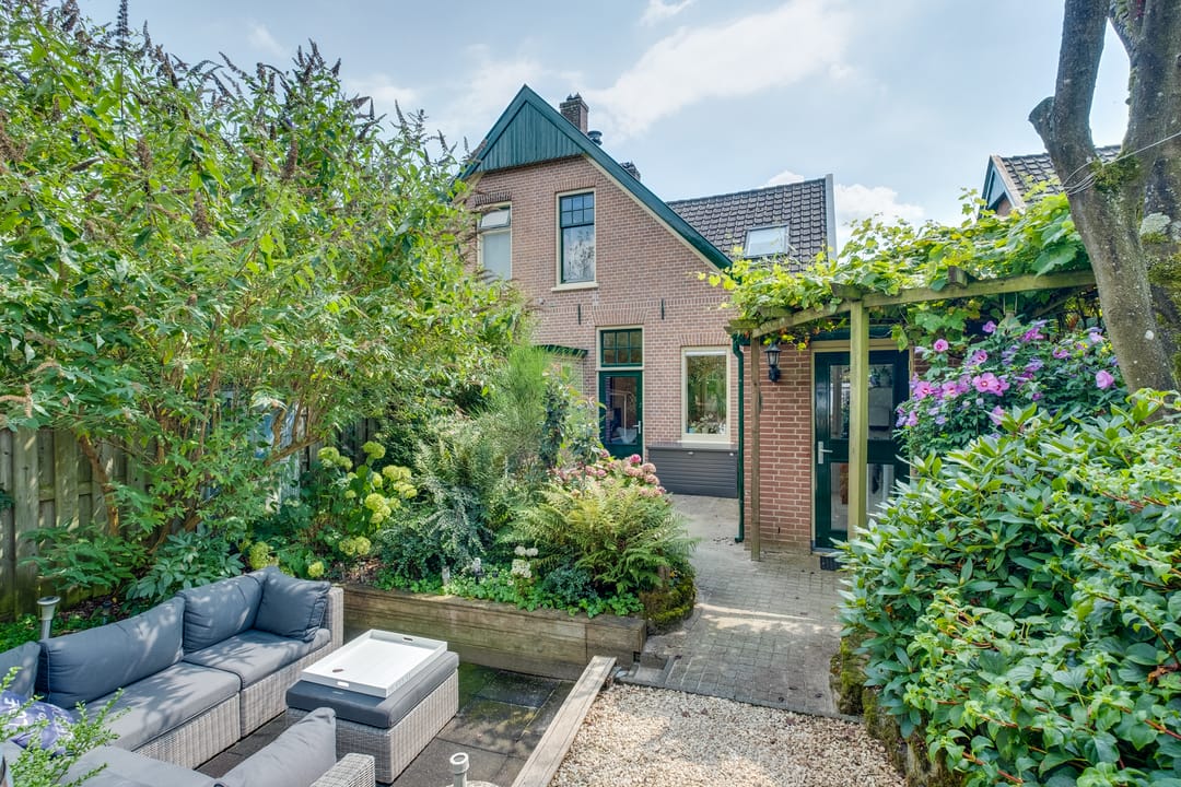 Photo 2 of Lagestraat 5