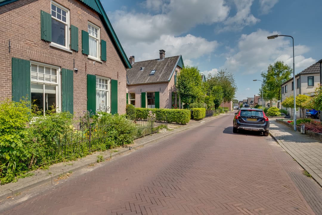 Photo 38 of Lagestraat 5