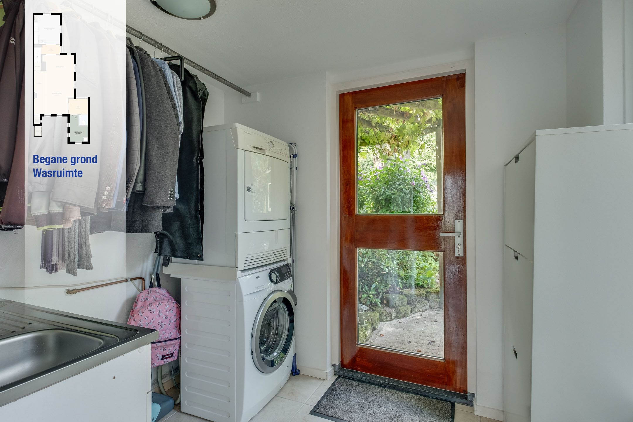 Photo 21 of Lagestraat 5