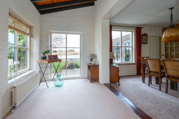 Photo 20 of Oosteinde 52