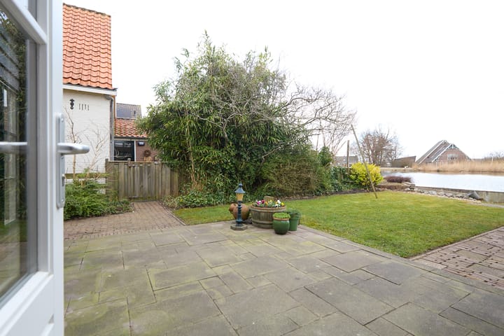 Photo 43 of Oosteinde 52