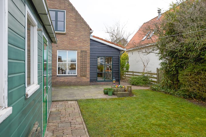 Photo 46 of Oosteinde 52