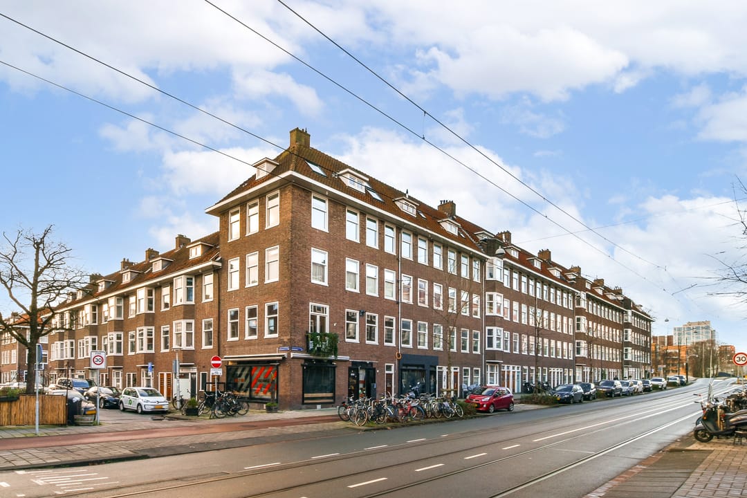 Photo 2 of Heemstedestraat 27-3