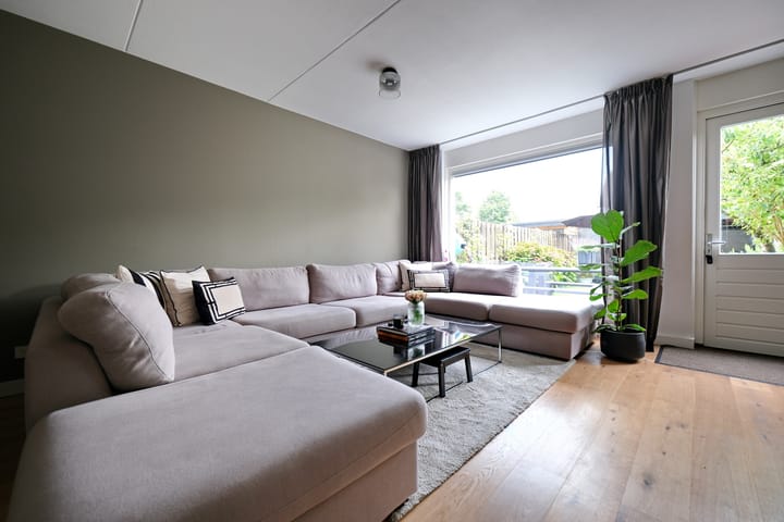 Foto 2 van MacBridestraat 29