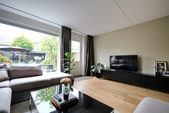 Foto 4 van MacBridestraat 29