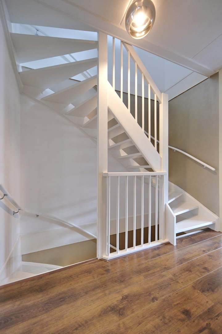 Foto 19 van MacBridestraat 29